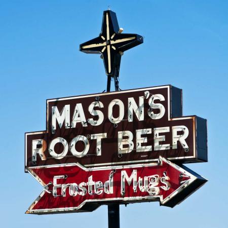 wr Mason's-Root-Beer-Sign Daviess
