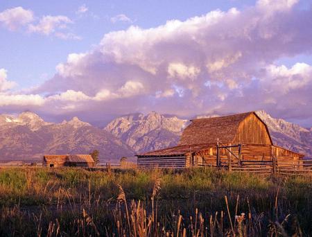 wr Teton-Barn